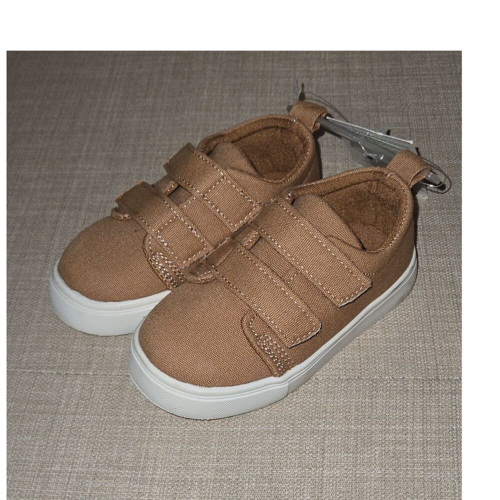 Gerber Boys Size 6 Brown/White Low Top Sneaker Hook & Loop Strap Fabric